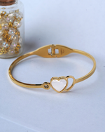 Two Hearts Bracelet Gold