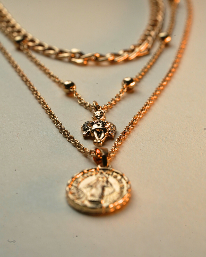 Madresita Necklace - Gold